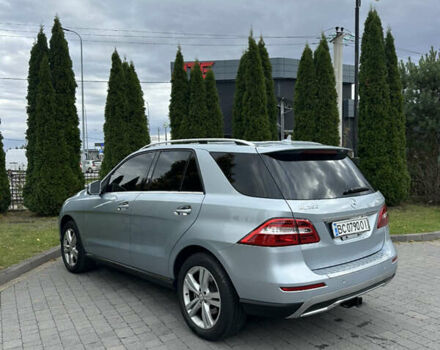 Сірий Мерседес М-Клас, об'ємом двигуна 2.14 л та пробігом 201 тис. км за 21900 $, фото 7 на Automoto.ua