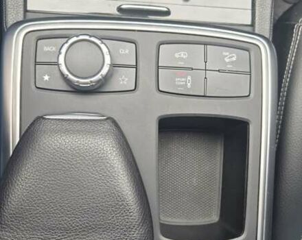 Серый Мерседес М-Класс, объемом двигателя 2.99 л и пробегом 103 тыс. км за 31000 $, фото 20 на Automoto.ua