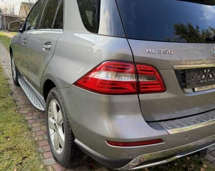 Серый Мерседес М-Класс, объемом двигателя 3.5 л и пробегом 180 тыс. км за 20900 $, фото 4 на Automoto.ua