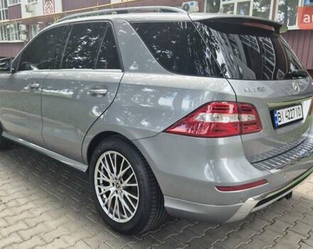 Серый Мерседес М-Класс, объемом двигателя 2.99 л и пробегом 103 тыс. км за 31000 $, фото 5 на Automoto.ua