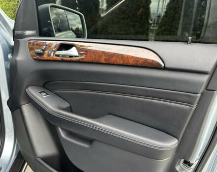 Сірий Мерседес М-Клас, об'ємом двигуна 2.14 л та пробігом 201 тис. км за 21900 $, фото 12 на Automoto.ua