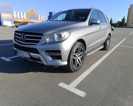 Серый Мерседес М-Класс, объемом двигателя 2.1 л и пробегом 250 тыс. км за 19000 $, фото 5 на Automoto.ua