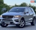 Серый Мерседес М-Класс, объемом двигателя 3 л и пробегом 137 тыс. км за 20900 $, фото 21 на Automoto.ua