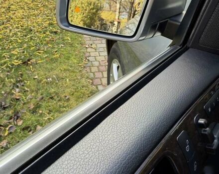 Серый Мерседес М-Класс, объемом двигателя 3.5 л и пробегом 180 тыс. км за 20900 $, фото 3 на Automoto.ua