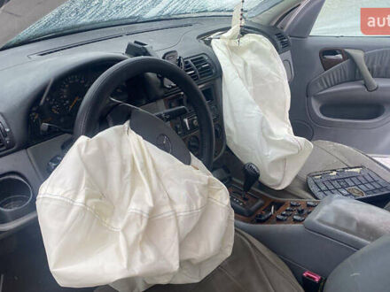 Сірий Мерседес М-Клас, об'ємом двигуна 2.7 л та пробігом 290 тис. км за 4000 $, фото 1 на Automoto.ua