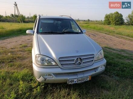 Мерседес М-Класс 2002 в Днепре (Днепропетровске) на Automoto.ua Серый Мерседес М-Класс, объемом двигателя 2.69 л и пробегом 253 тыс. км за 4200 $, фото 1 на Automoto.ua