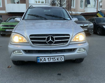 Сірий Мерседес М-Клас, об'ємом двигуна 3.2 л та пробігом 372 тис. км за 5700 $, фото 1 на Automoto.ua