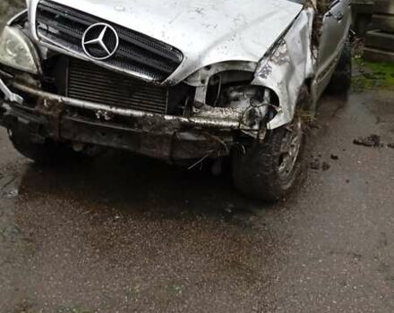 Сірий Мерседес М-Клас, об'ємом двигуна 2.7 л та пробігом 320 тис. км за 3500 $, фото 1 на Automoto.ua