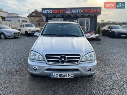 Мерседес М-Клас 2003 у Харкові на Automoto.ua Сірий Мерседес М-Клас, об'ємом двигуна 5.44 л та пробігом 200 тис. км за 9999 $, фото 1 на Automoto.ua
