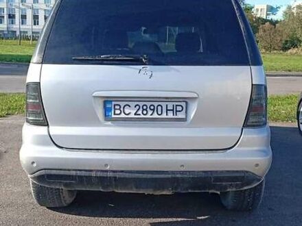 Мерседес М-Класс 2003 в Львове на Automoto.ua Серый Мерседес М-Класс, объемом двигателя 2.7 л и пробегом 286 тыс. км за 6800 $, фото 1 на Automoto.ua