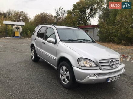 Серый Мерседес М-Класс, объемом двигателя 2.7 л и пробегом 340 тыс. км за 4350 $, фото 1 на Automoto.ua