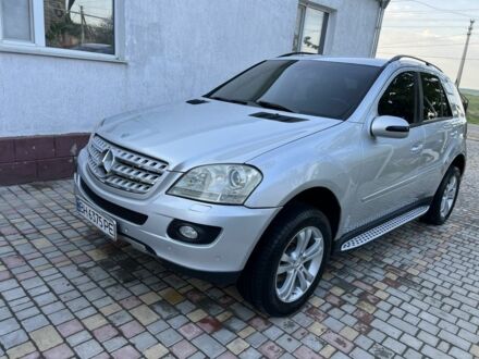 Мерседес М-Клас 2005 у Кодыме на Automoto.ua Сірий Мерседес М-Клас, об'ємом двигуна 3 л та пробігом 365 тис. км за 10400 $, фото 1 на Automoto.ua