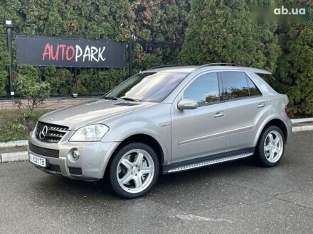 Серый Мерседес М-Класс, объемом двигателя 6.2 л и пробегом 20 тыс. км за 45500 $, фото 1 на Automoto.ua