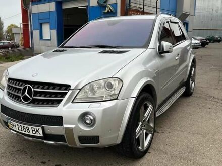 Мерседес М-Класс 2007 в Одессе на Automoto.ua Серый Мерседес М-Класс, объемом двигателя 6.21 л и пробегом 148 тыс. км за 12000 $, фото 1 на Automoto.ua