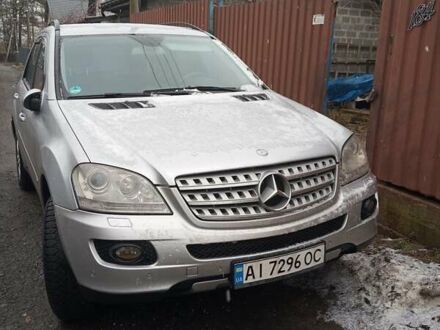 Мерседес М-Класс 2007 в Боярка на Automoto.ua Серый Мерседес М-Класс, объемом двигателя 2.99 л и пробегом 281 тыс. км за 10000 $, фото 1 на Automoto.ua
