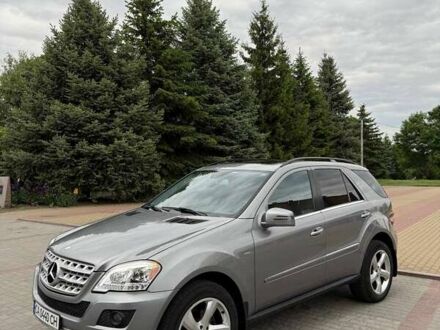 Мерседес М-Класс 2011 в Киеве на Automoto.ua Серый Мерседес М-Класс, объемом двигателя 3 л и пробегом 180 тыс. км за 17200 $, фото 1 на Automoto.ua