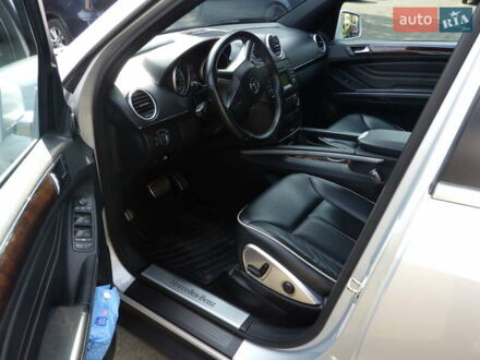Мерседес М-Класс 2011 в Запорожье на Automoto.ua Серый Мерседес М-Класс, объемом двигателя 3 л и пробегом 190 тыс. км за 20300 $, фото 1 на Automoto.ua