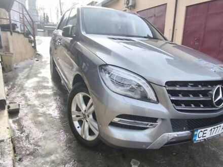 Серый Мерседес М-Класс, объемом двигателя 2.99 л и пробегом 352 тыс. км за 19999 $, фото 1 на Automoto.ua