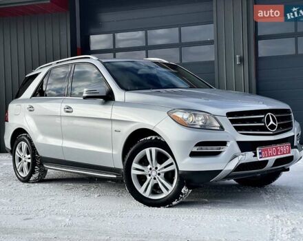 Серый Мерседес М-Класс, объемом двигателя 3 л и пробегом 339 тыс. км за 18250 $, фото 1 на Automoto.ua