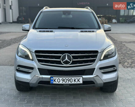 Мерседес М-Класс 2013 в Иршава на Automoto.ua Серый Мерседес М-Класс, объемом двигателя 2.99 л и пробегом 270 тыс. км за 20900 $, фото 1 на Automoto.ua