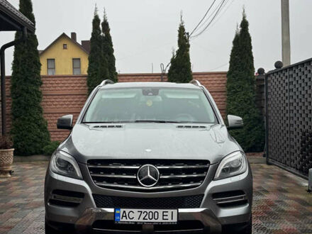 Серый Мерседес М-Класс, объемом двигателя 2.99 л и пробегом 364 тыс. км за 19999 $, фото 1 на Automoto.ua