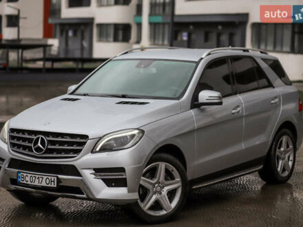 Сірий Мерседес М-Клас, об'ємом двигуна 2.14 л та пробігом 170 тис. км за 23999 $, фото 1 на Automoto.ua