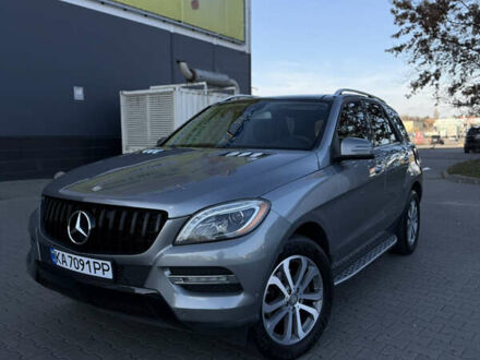 Серый Мерседес М-Класс, объемом двигателя 3.5 л и пробегом 236 тыс. км за 16300 $, фото 1 на Automoto.ua