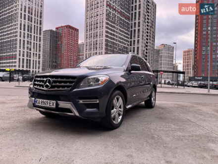 Мерседес М-Класс 2013 в Киеве на Automoto.ua Серый Мерседес М-Класс, объемом двигателя 2.99 л и пробегом 241 тыс. км за 21900 $, фото 1 на Automoto.ua
