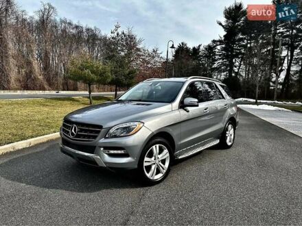 Серый Мерседес М-Класс, объемом двигателя 3.5 л и пробегом 270 тыс. км за 20200 $, фото 1 на Automoto.ua