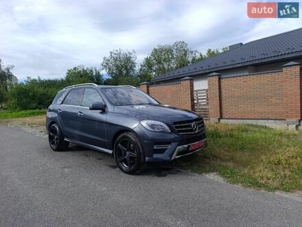 Сірий Мерседес М-Клас, об'ємом двигуна 2.99 л та пробігом 270 тис. км за 25700 $, фото 1 на Automoto.ua