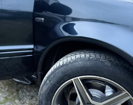 Синий Мерседес М-Класс, объемом двигателя 4.27 л и пробегом 399 тыс. км за 5999 $, фото 14 на Automoto.ua