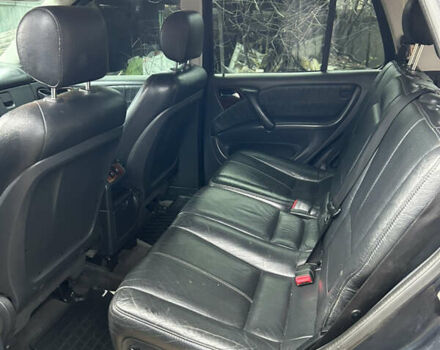 Синій Мерседес М-Клас, об'ємом двигуна 3.2 л та пробігом 280 тис. км за 5799 $, фото 8 на Automoto.ua