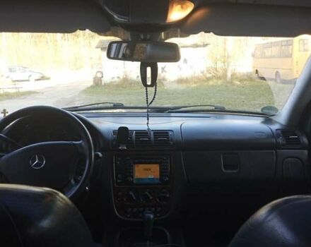 Синий Мерседес М-Класс, объемом двигателя 2.7 л и пробегом 254 тыс. км за 4500 $, фото 3 на Automoto.ua