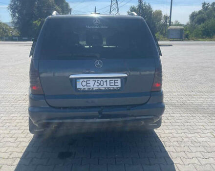 Мерседес М-Клас 2001 у Чернівцях на Automoto.ua Синій Мерседес М-Клас, об'ємом двигуна 2.69 л та пробігом 410 тис. км за 6000 $, фото 4 на Automoto.ua
