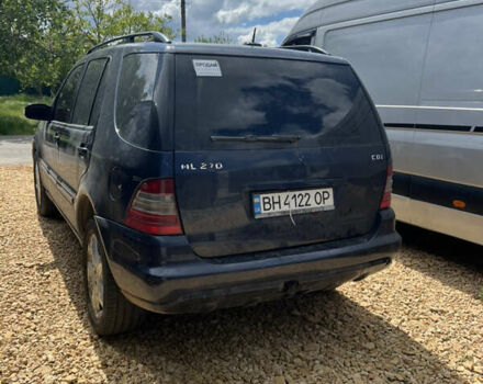 Синий Мерседес М-Класс, объемом двигателя 2.7 л и пробегом 427 тыс. км за 6150 $, фото 3 на Automoto.ua