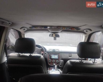 Синий Мерседес М-Класс, объемом двигателя 2.69 л и пробегом 407 тыс. км за 7000 $, фото 7 на Automoto.ua