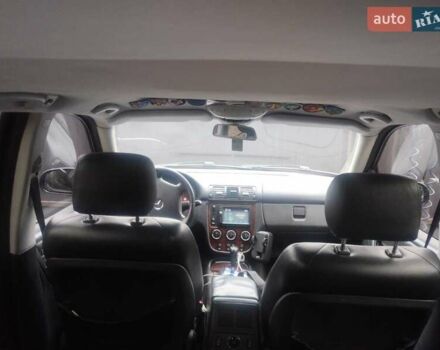 Синий Мерседес М-Класс, объемом двигателя 2.69 л и пробегом 407 тыс. км за 7000 $, фото 5 на Automoto.ua