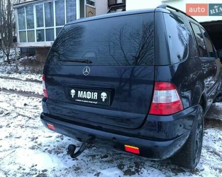 Синій Мерседес М-Клас, об'ємом двигуна 2.7 л та пробігом 370 тис. км за 4500 $, фото 5 на Automoto.ua