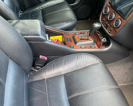 Синій Мерседес М-Клас, об'ємом двигуна 2.69 л та пробігом 244 тис. км за 7800 $, фото 10 на Automoto.ua