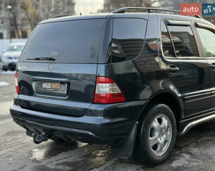 Синий Мерседес М-Класс, объемом двигателя 3.19 л и пробегом 324 тыс. км за 8400 $, фото 20 на Automoto.ua