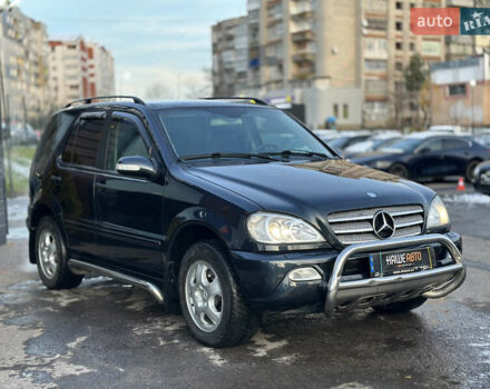 Синий Мерседес М-Класс, объемом двигателя 3.19 л и пробегом 324 тыс. км за 8400 $, фото 6 на Automoto.ua