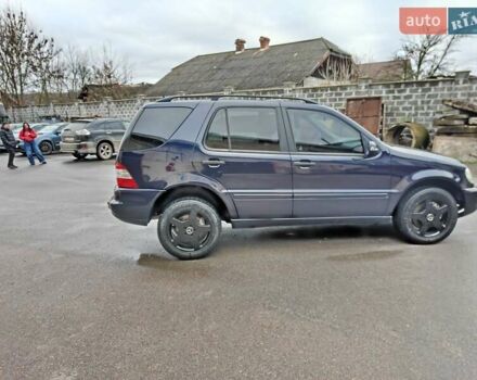 Синій Мерседес М-Клас, об'ємом двигуна 2.69 л та пробігом 346 тис. км за 7600 $, фото 3 на Automoto.ua