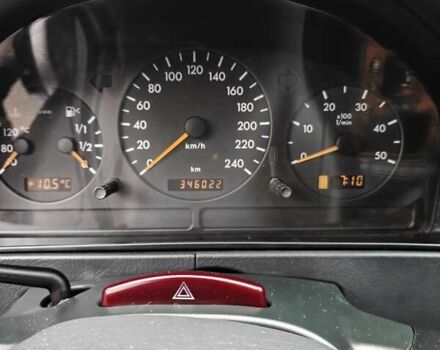 Синій Мерседес М-Клас, об'ємом двигуна 2.69 л та пробігом 346 тис. км за 7600 $, фото 9 на Automoto.ua