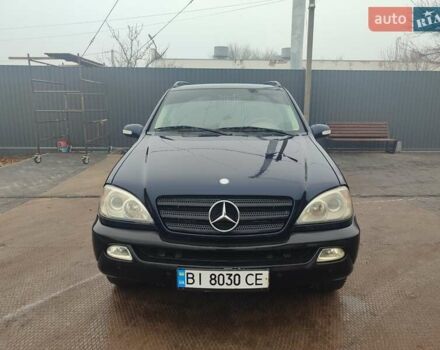 Синій Мерседес М-Клас, об'ємом двигуна 2.69 л та пробігом 219 тис. км за 5999 $, фото 1 на Automoto.ua