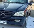 Синій Мерседес М-Клас, об'ємом двигуна 2.7 л та пробігом 360 тис. км за 4800 $, фото 6 на Automoto.ua