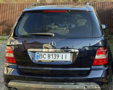 Синій Мерседес М-Клас, об'ємом двигуна 3.5 л та пробігом 315 тис. км за 12500 $, фото 5 на Automoto.ua