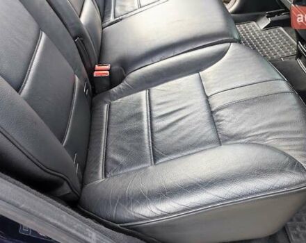 Мерседес М-Класс 2008 в Киеве на Automoto.ua Синий Мерседес М-Класс, объемом двигателя 3 л и пробегом 323 тыс. км за 14200 $, фото 21 на Automoto.ua