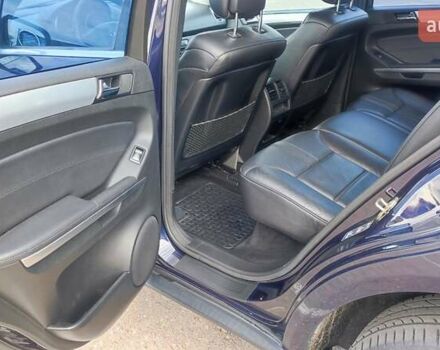 Мерседес М-Класс 2008 в Киеве на Automoto.ua Синий Мерседес М-Класс, объемом двигателя 3 л и пробегом 323 тыс. км за 14200 $, фото 22 на Automoto.ua