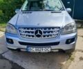 Синій Мерседес М-Клас, об'ємом двигуна 3 л та пробігом 366 тис. км за 13200 $, фото 4 на Automoto.ua
