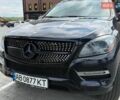 Синій Мерседес М-Клас, об'ємом двигуна 3 л та пробігом 187 тис. км за 19950 $, фото 1 на Automoto.ua